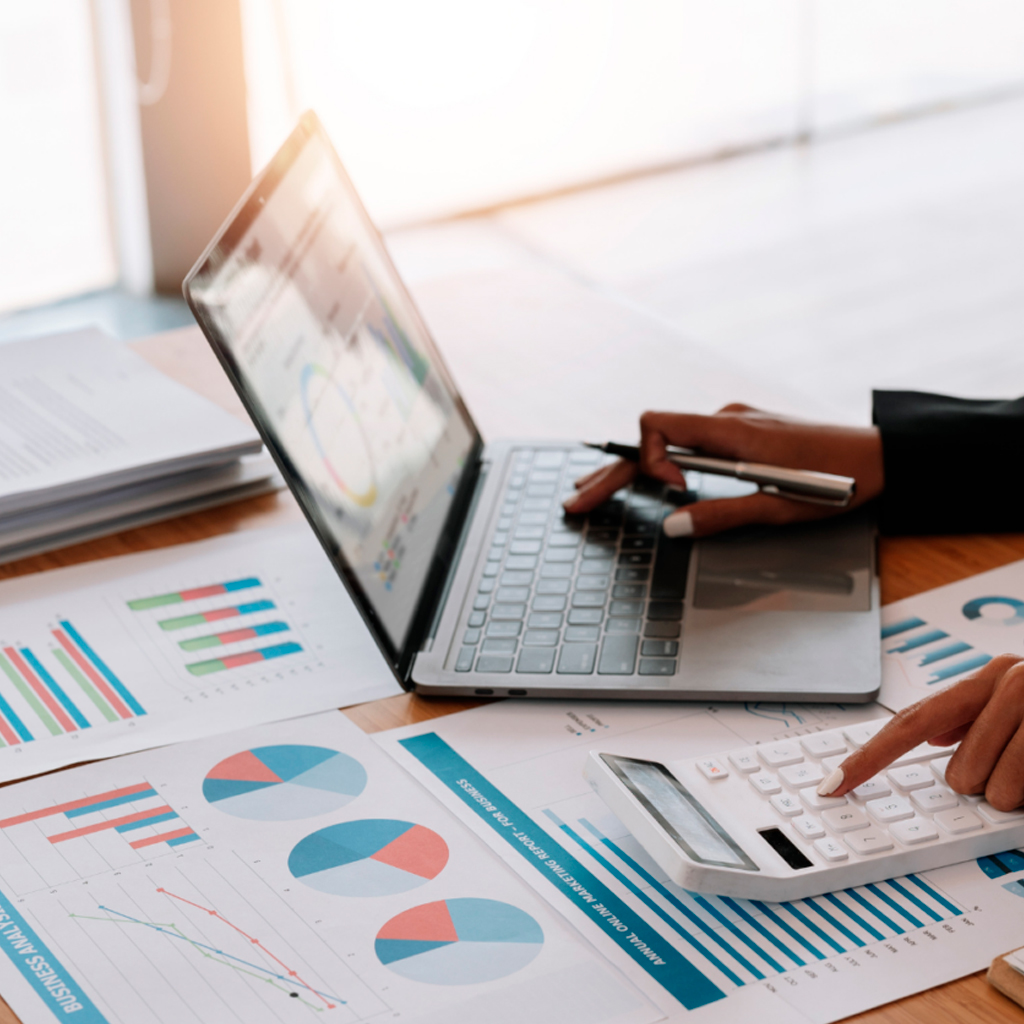 Professional accounting team providing tax and accounting services in Puerto Rico and USA