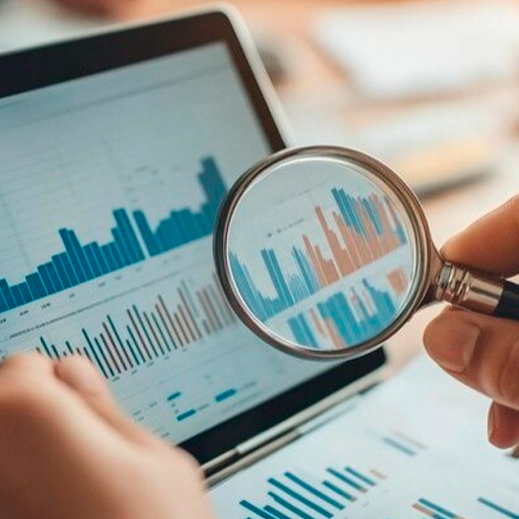 Professional accounting team providing tax and accounting services in Puerto Rico and USA