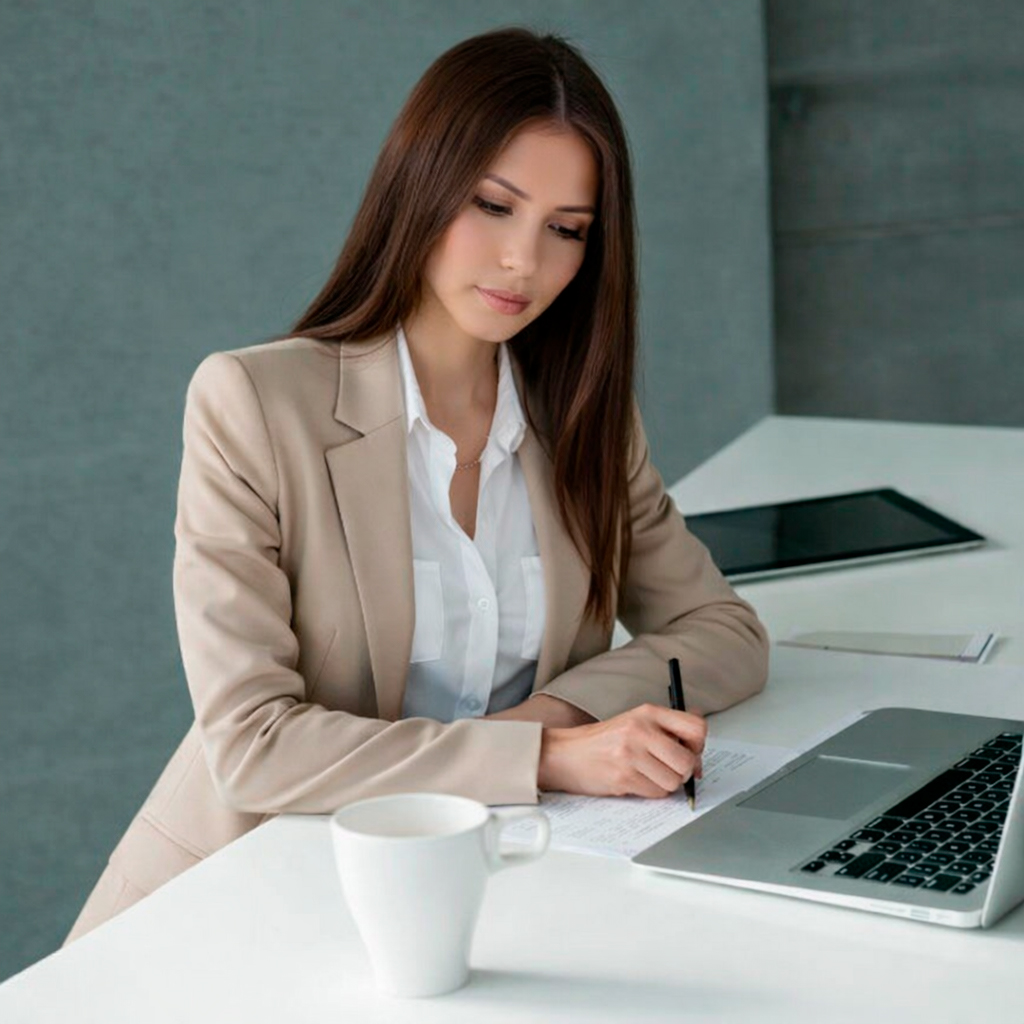 Professional accounting team providing tax and accounting services in Puerto Rico and USA